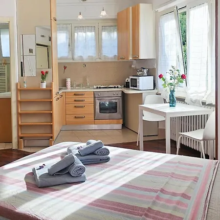 Apartament La Voce Del Porto *